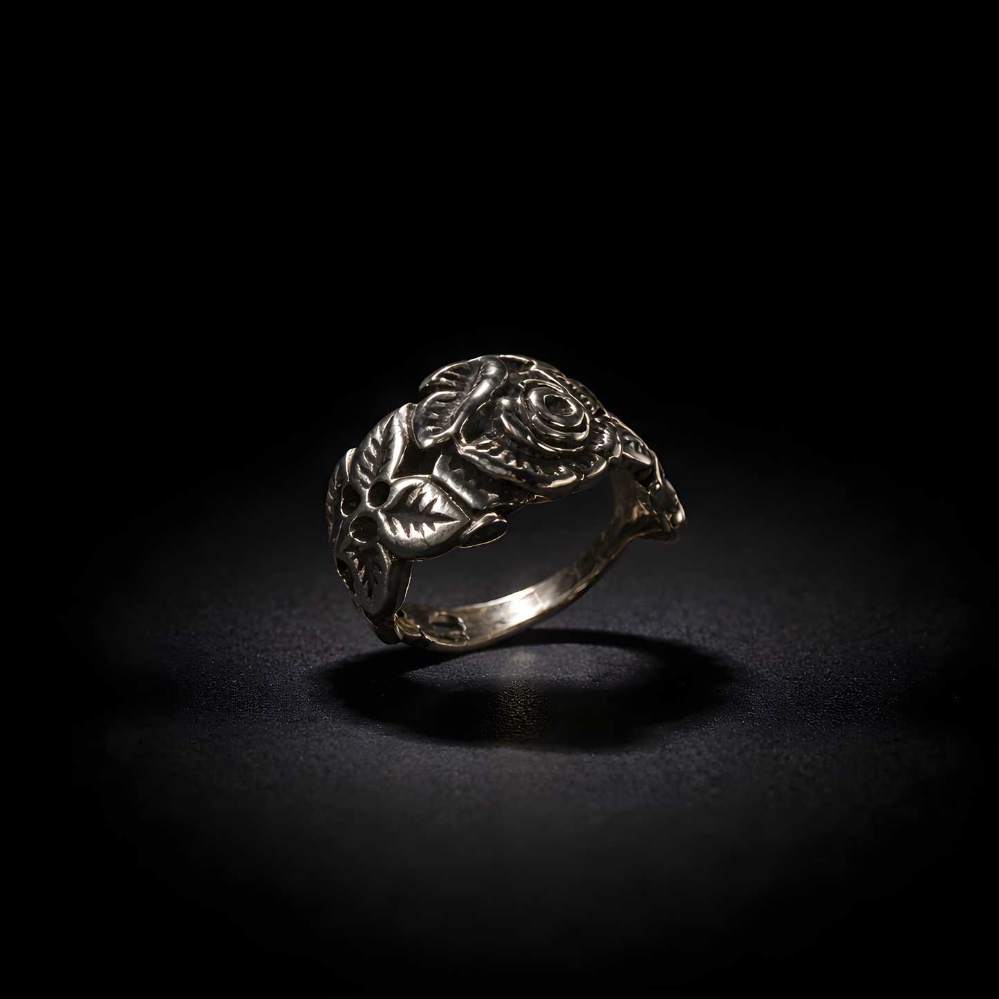 La vie en Rose Ring - sterling silver jewelry