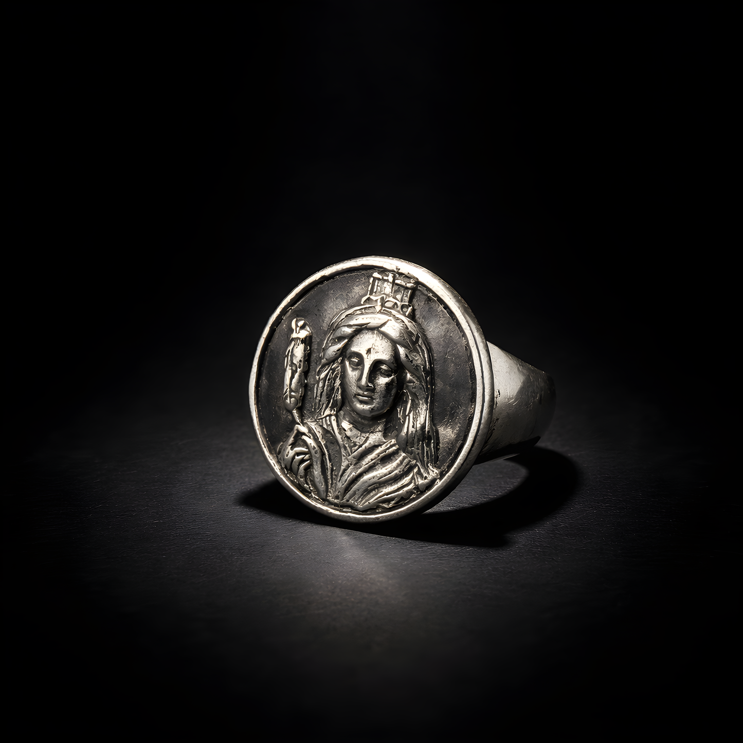 Queen Isis Ring - sterling silver jewelry