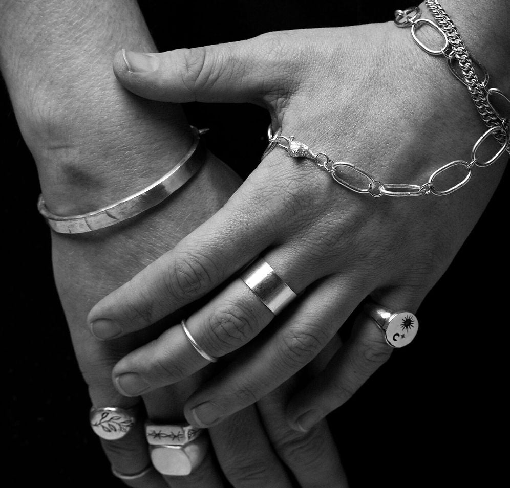 Load video: the hollow bones jewellery studio